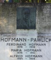 Hofmann; Pawlick