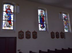 Kirche; Glasfenster