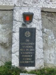 Soldatengrab Gedenkstein