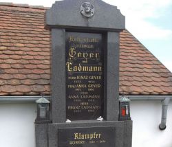 Geyer; Ladmann; Klampfer