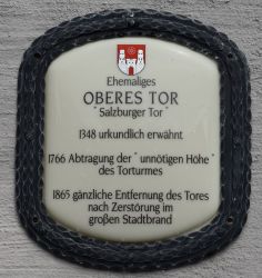 Oberes Stadttor 'Salzburger Tor' (1348 urkundlich erwähnt)